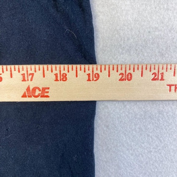 Lynyrd Skynyrd Graphic Band Tee Thrifted Vintage Style Size M - Picture 6 of 12